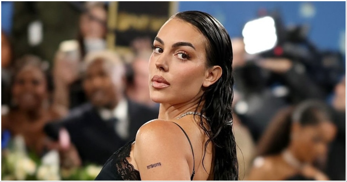 vo-cua-ronaldo-la-ai-su-that-ve-ban-doi-cua-cristiano-ronaldo5