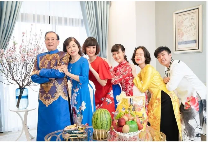 goc-nguoi-noi-tieng-tieu-su-nghe-si-van-dung-10001