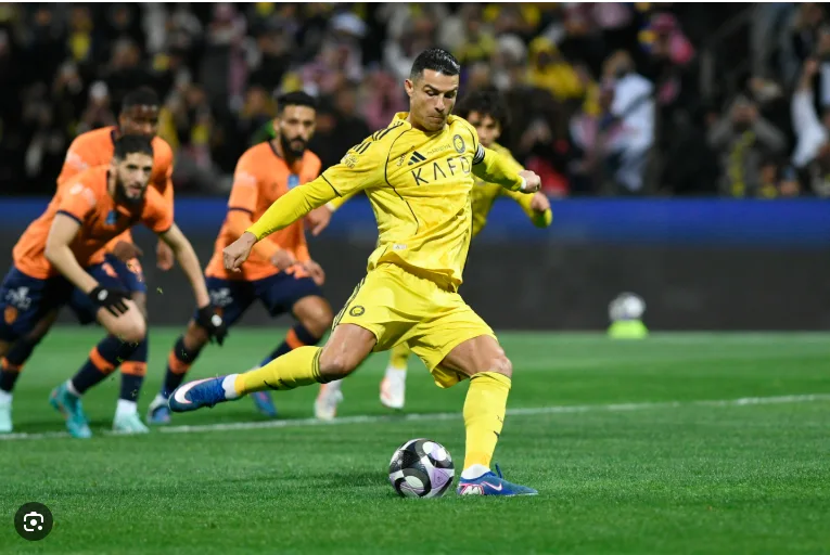 thac-mac-lich-su-ronaldo-va-messi-ai-gioi-hon-a5